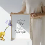 Poster mit dem Motiv 'Familie Zuhause', ideal für die Wohnraumgestaltung