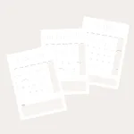 Drei überlappende Kalenderseiten 2026 – Planerfunktion und Notizfelder im Detail