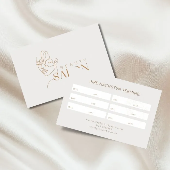 Premium Terminkarte im edlen Design – beidseitig bedruckt & personalisierbar Individuelle Terminkarte für Business – Vorder- und Rückseite auf Seidentuch präsentiert