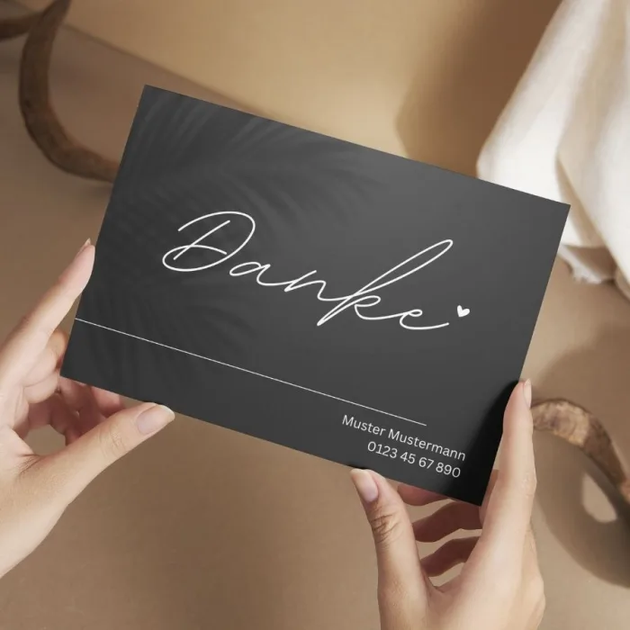 schwarze-Dankeskarte A6 mit Kontaktdaten – Stilvolles Design mit 'Danke', Name, Nachname & Telefonnummer auf 250g-Papier