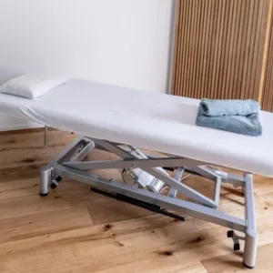 Massageliege im Entwicklungsraum - für körperliche Entspannung